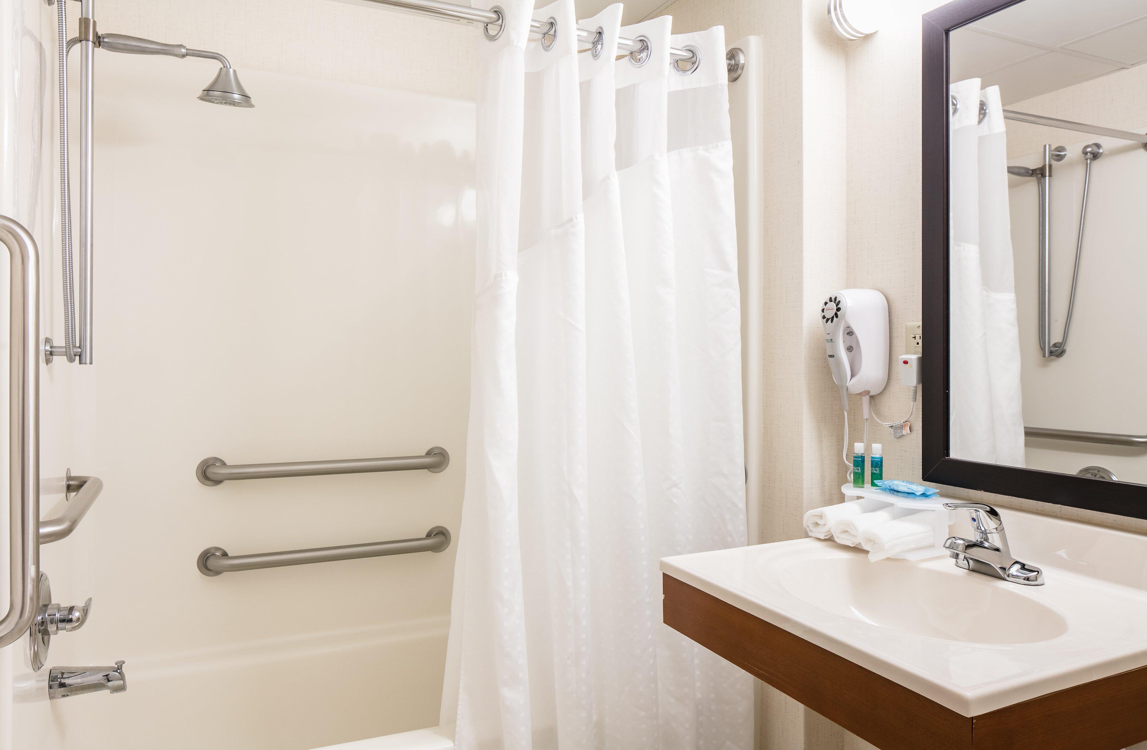 Holiday Inn Express Hotel & Suites Coralville By Ihg מראה חיצוני תמונה