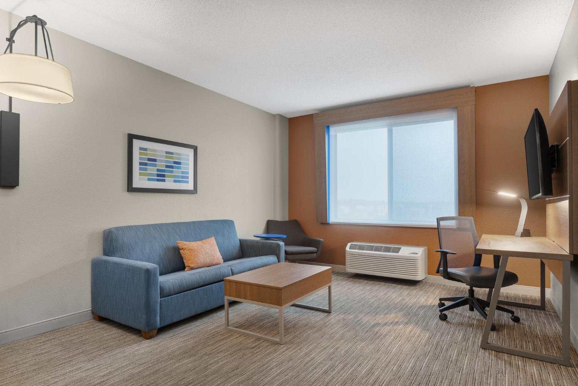 Holiday Inn Express Hotel & Suites Coralville By Ihg מראה חיצוני תמונה