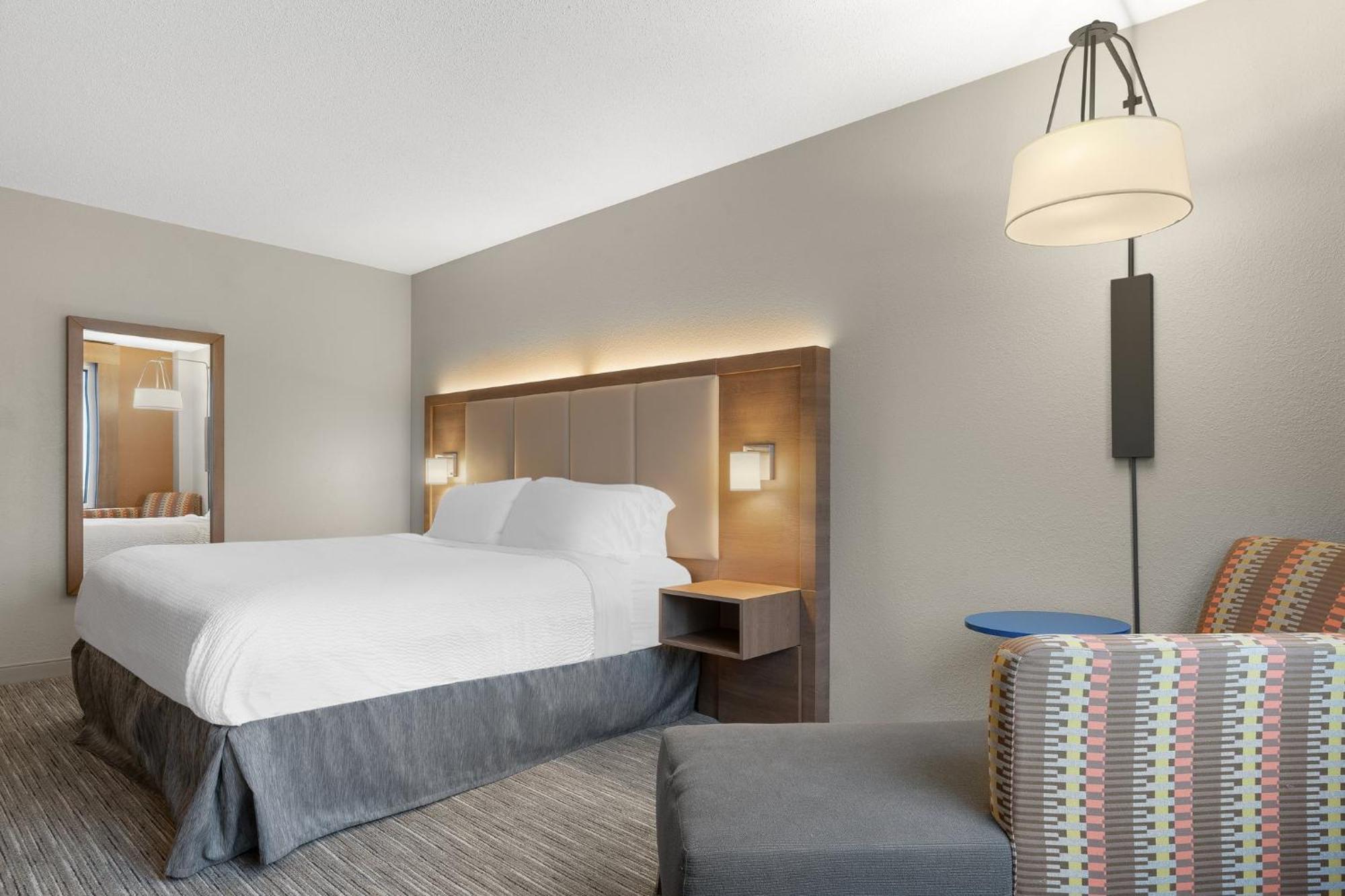 Holiday Inn Express Hotel & Suites Coralville By Ihg מראה חיצוני תמונה