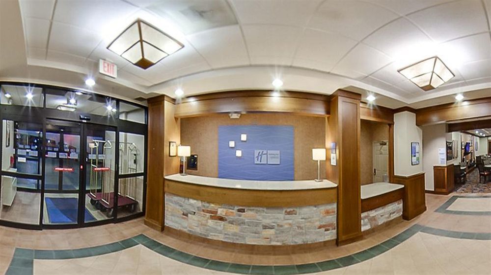 Holiday Inn Express Hotel & Suites Coralville By Ihg מראה חיצוני תמונה