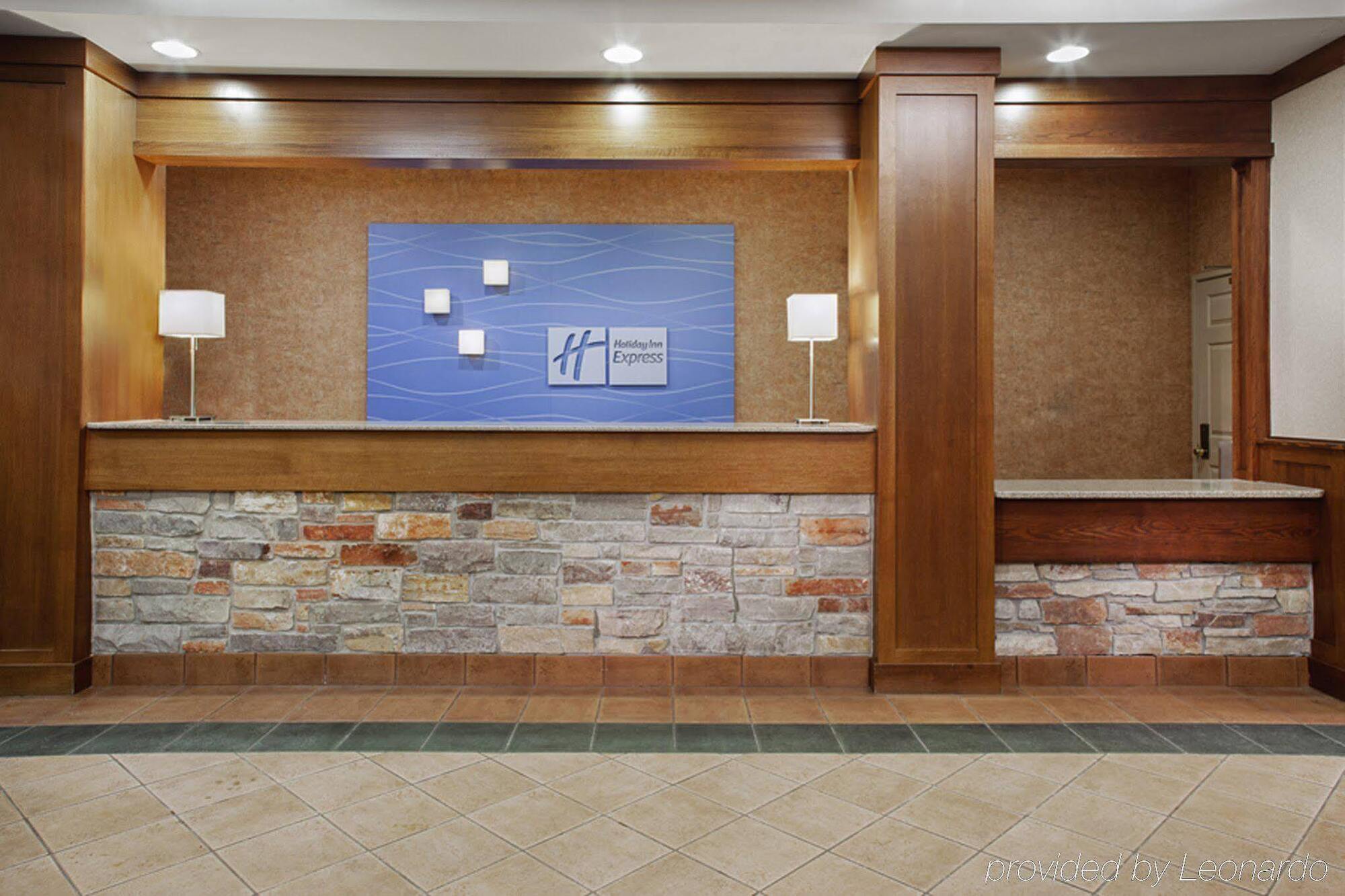 Holiday Inn Express Hotel & Suites Coralville By Ihg מראה חיצוני תמונה